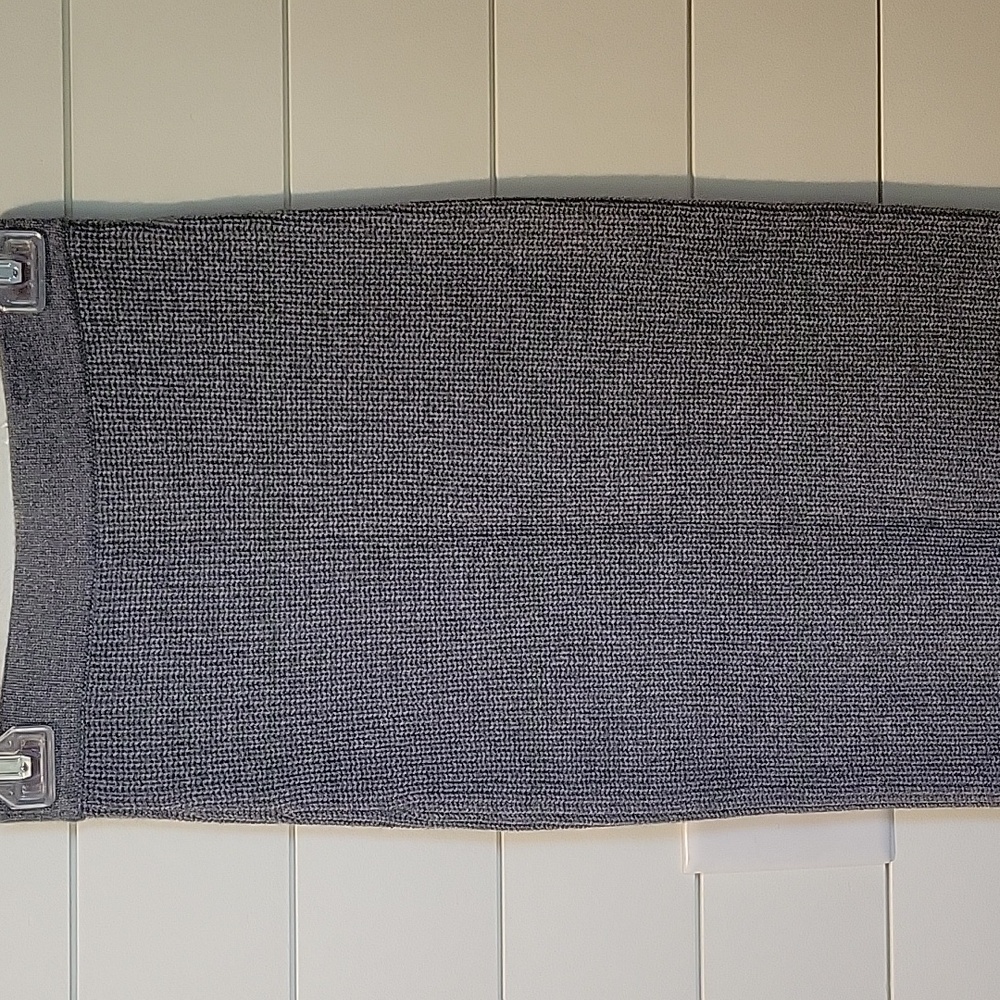 CLUB MONACO CASHMERE RIBBED SKIRT XS GRAY - Picture 4 of 8